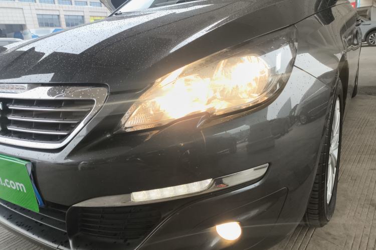 Used Peugeot 308S 2015 1.2T Automatic Jingchi Edition Left Front Headlight