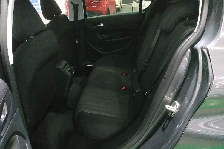 Used Peugeot 308S 2015 1.6T Automatic Jingchi Edition Left Rear Seat