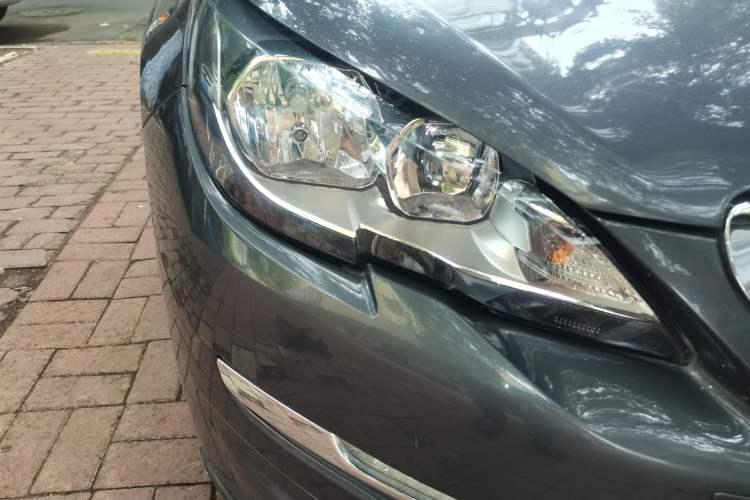 Used Peugeot 308S 2015 1.2T Automatic Shangchi Edition Right Front Headlight