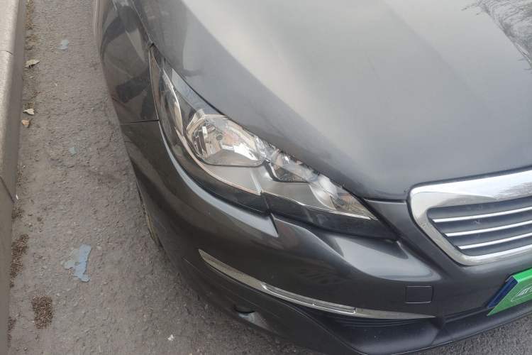 Used Peugeot 308S 2015 1.2T Automatic Shangchi Edition Right Front Headlight