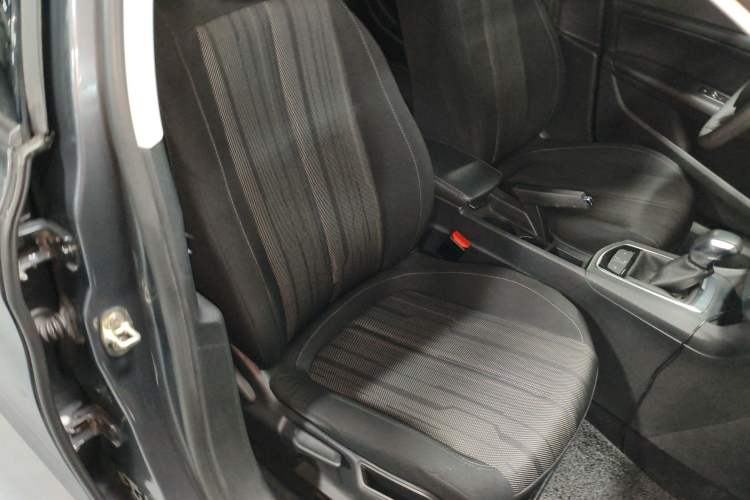 Used Peugeot 308S 2015 1.2T Automatic Shangchi Edition Right Front Seat