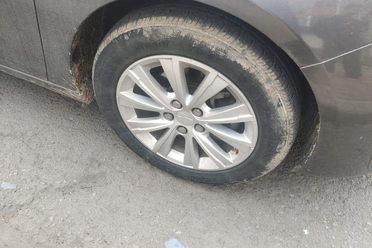 Used Peugeot 308S 2015 1.2T Automatic Shangchi Edition Right Front Wheel Hub