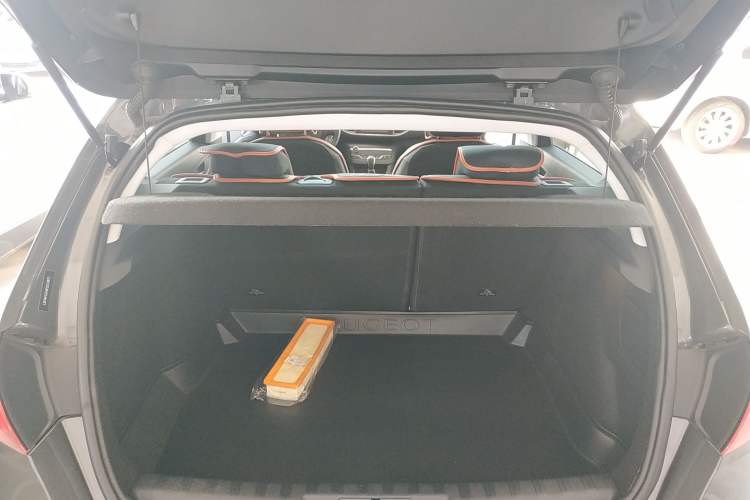 Used Peugeot 308S 2015 1.6T Automatic Jingchi Edition Trunk