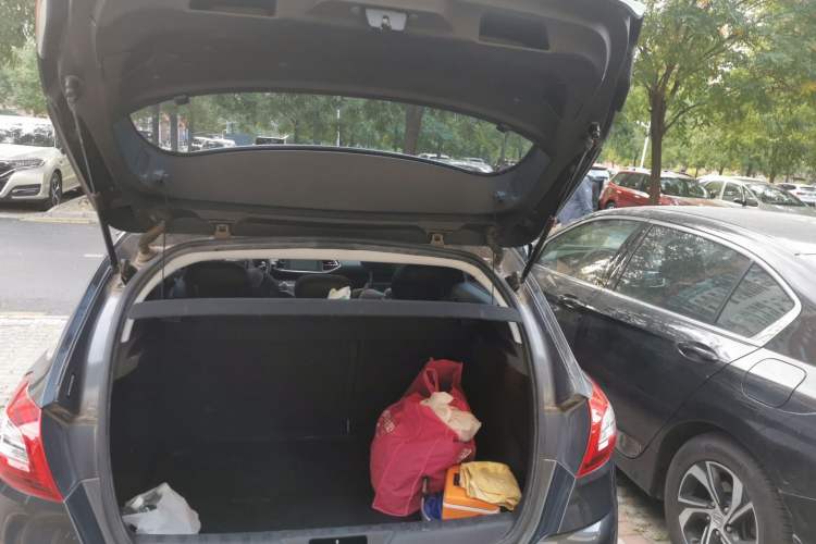 Used Peugeot 308S 2015 1.6T Automatic Ruichi Edition Trunk