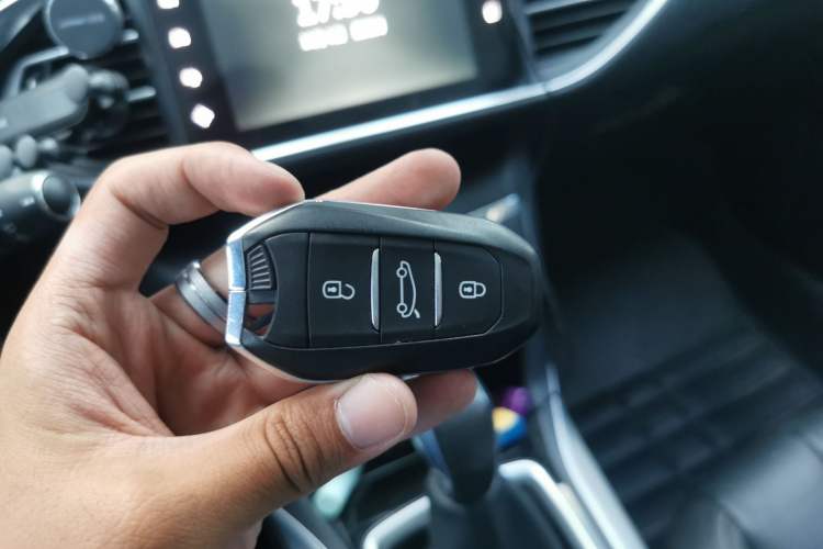Used Peugeot 308S 2015 1.6T Automatic Ruichi Edition Vehicle Key