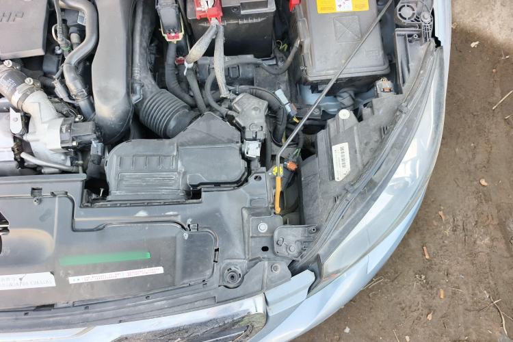 Used Peugeot 308S 2015 1.6T Automatic Jingchi Edition Engine Bay Left