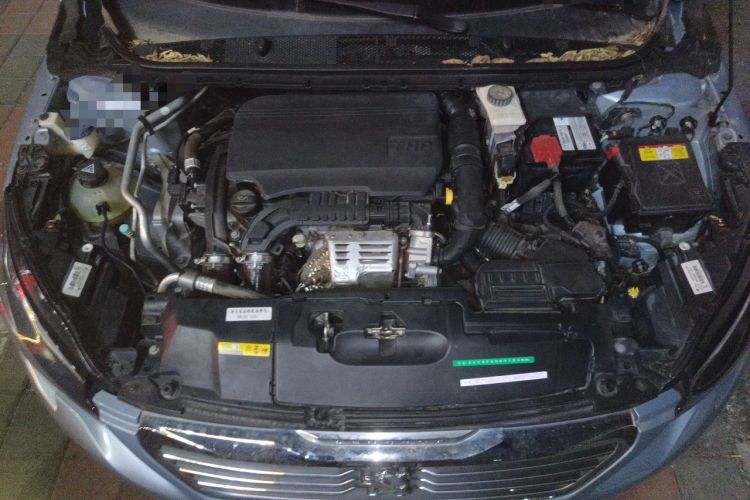 Used Peugeot 308S 2015 1.2T Automatic Jingchi Edition Engine Bay