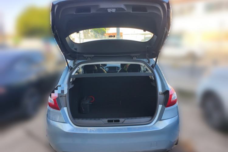 Used Peugeot 308S 2015 1.6T Automatic Jingchi Edition Trunk