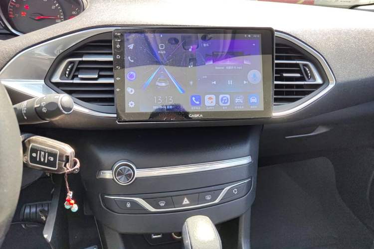 Used Peugeot 308S 2015 1.2T Automatic Jingchi Edition Audio And AC Panel