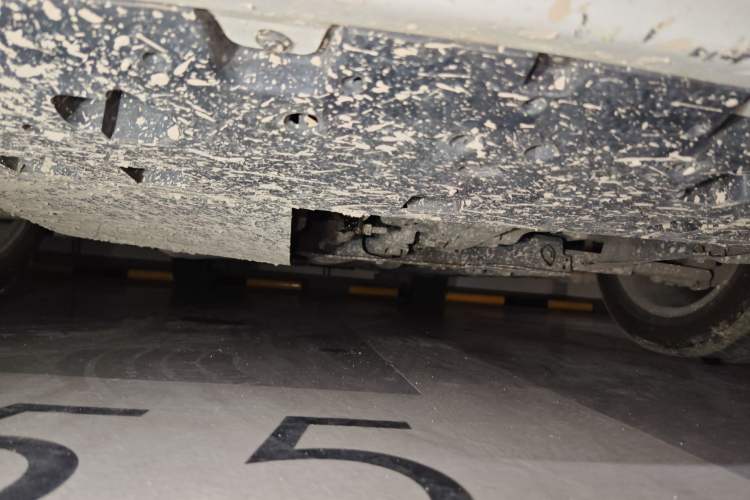 Used Peugeot 308S 2015 1.2T Automatic Jingchi Edition Chassis Front