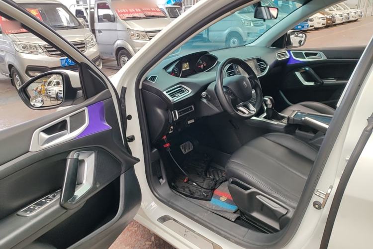 Used Peugeot 308S 2015 1.2T Automatic Jingchi Edition Driver Seat