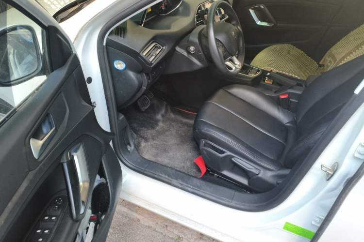 Used Peugeot 308S 2015 1.2T Automatic Jingchi Edition Driver Seat