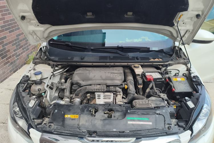 Used Peugeot 308S 2015 1.2T Automatic Jingchi Edition Engine Bay