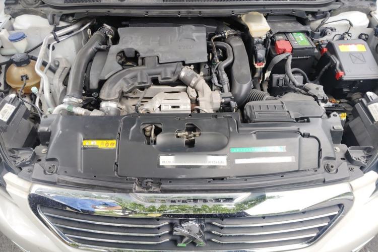 Used Peugeot 308S 2015 1.6T Automatic Jingchi Edition Engine Bay