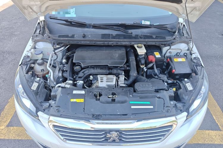 Used Peugeot 308S 2015 1.2T Automatic Jingchi Edition Engine Bay