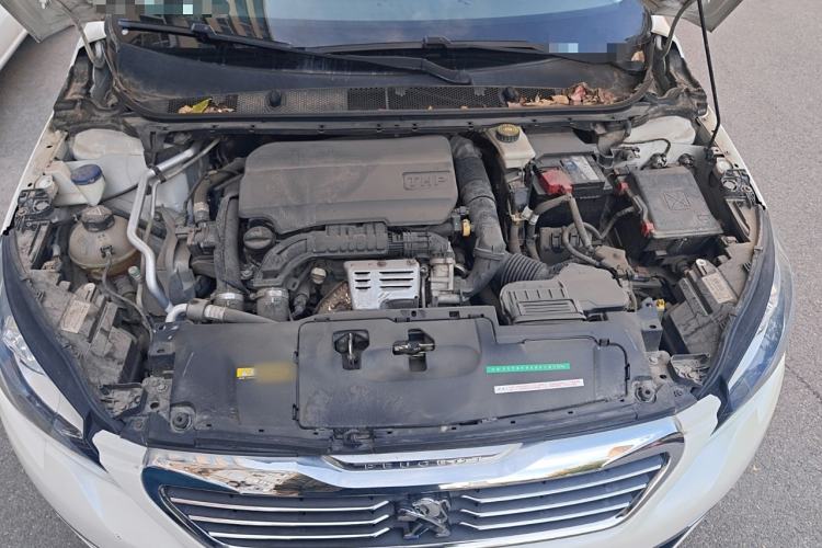 Used Peugeot 308S 2015 1.2T Automatic Jingchi Edition Engine Bay