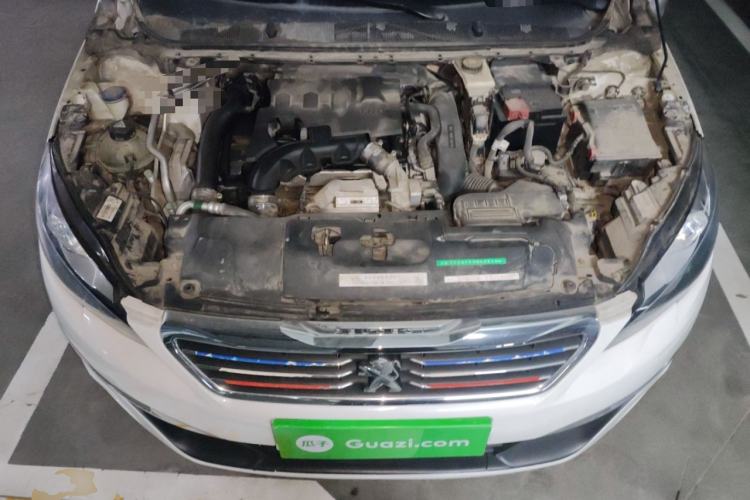 Used Peugeot 308S 2015 1.6T Automatic Jingchi Edition Engine Bay