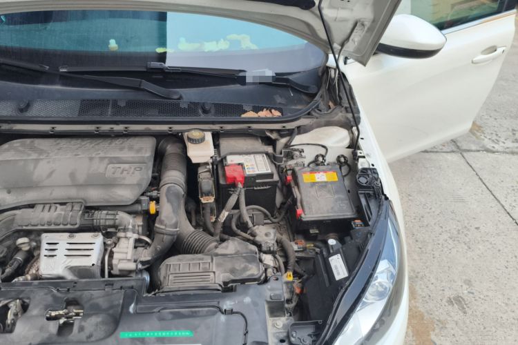 Used Peugeot 308S 2015 1.2T Automatic Jingchi Edition Engine Bay Left
