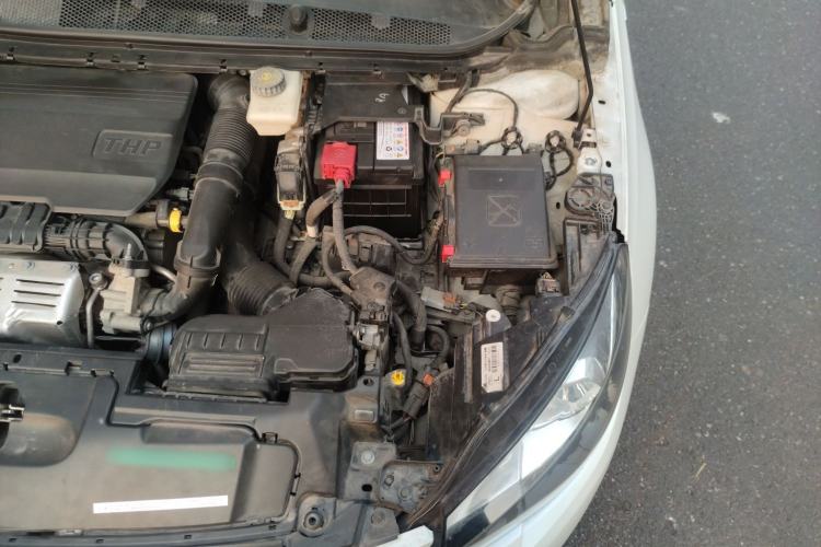 Used Peugeot 308S 2015 1.2T Automatic Jingchi Edition Engine Bay Left