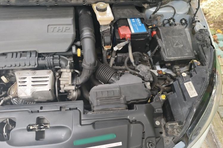 Used Peugeot 308S 2015 1.2T Automatic Jingchi Edition Engine Bay Left