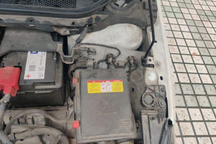 Used Peugeot 308S 2015 1.6T Automatic Jingchi Edition Engine Bay Left