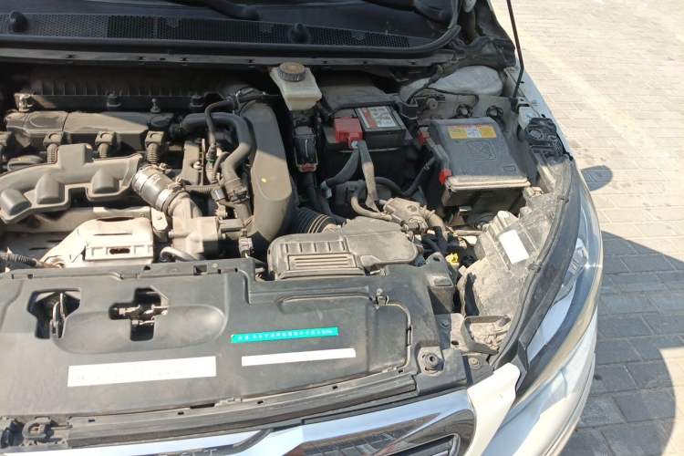 Used Peugeot 308S 2015 1.6T Automatic Jingchi Edition Engine Bay Left