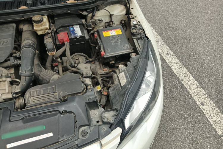 Used Peugeot 308S 2015 1.2T Automatic Jingchi Edition Engine Bay Left