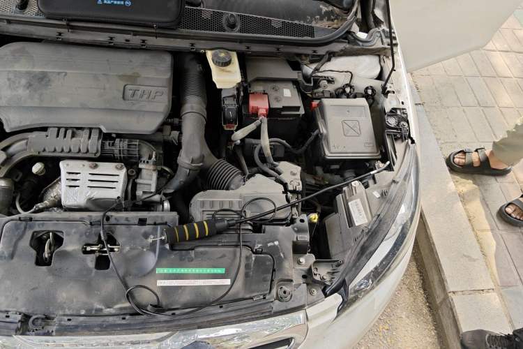 Used Peugeot 308S 2015 1.2T Automatic Jingchi Edition Engine Bay Left