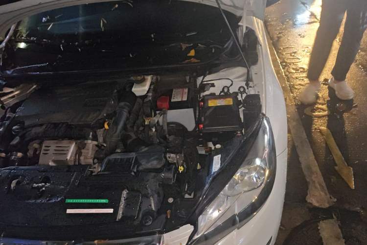 Used Peugeot 308S 2015 1.2T Automatic Jingchi Edition Engine Bay Left