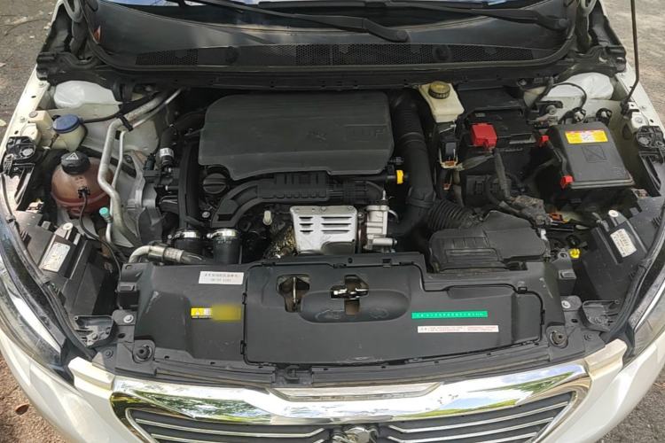 Used Peugeot 308S 2015 1.2T Automatic Jingchi Edition Engine Bay