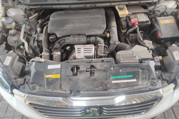 Used Peugeot 308S 2015 1.2T Automatic Jingchi Edition Engine Bay