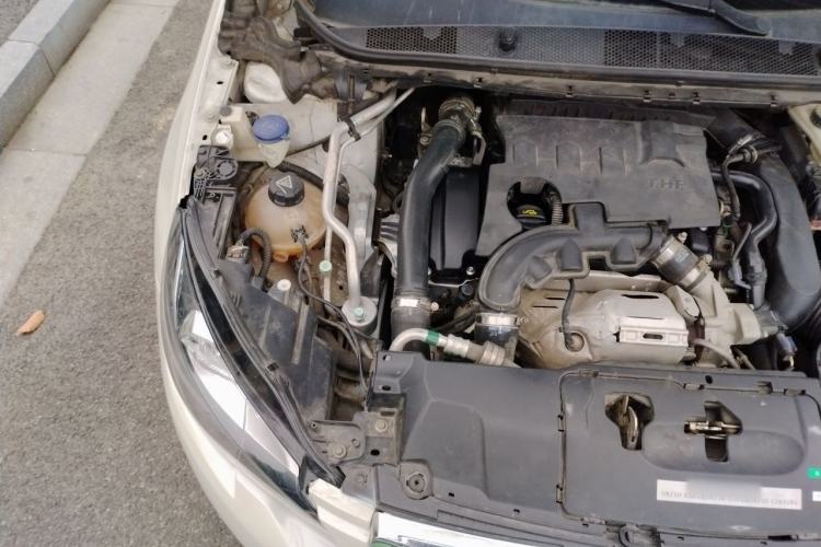 Used Peugeot 308S 2015 1.6T Automatic Jingchi Edition Engine Bay Right