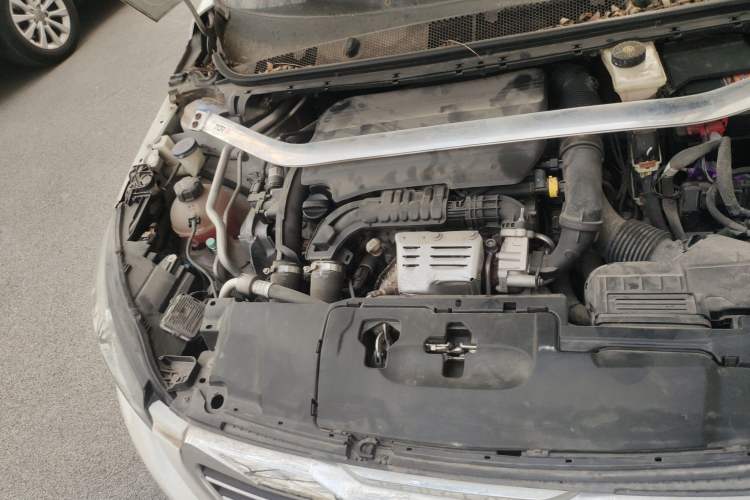 Used Peugeot 308S 2015 1.2T Automatic Jingchi Edition Engine Bay Right
