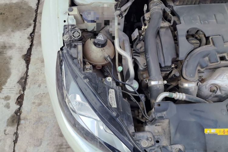 Used Peugeot 308S 2015 1.6T Automatic Jingchi Edition Engine Bay Right