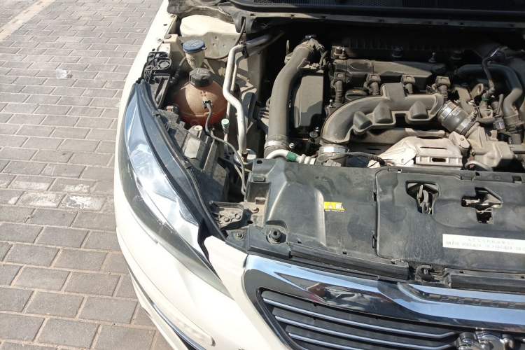 Used Peugeot 308S 2015 1.6T Automatic Jingchi Edition Engine Bay Right