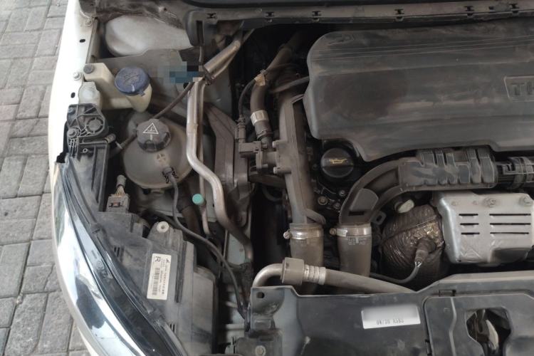 Used Peugeot 308S 2015 1.2T Automatic Jingchi Edition Engine Bay Right