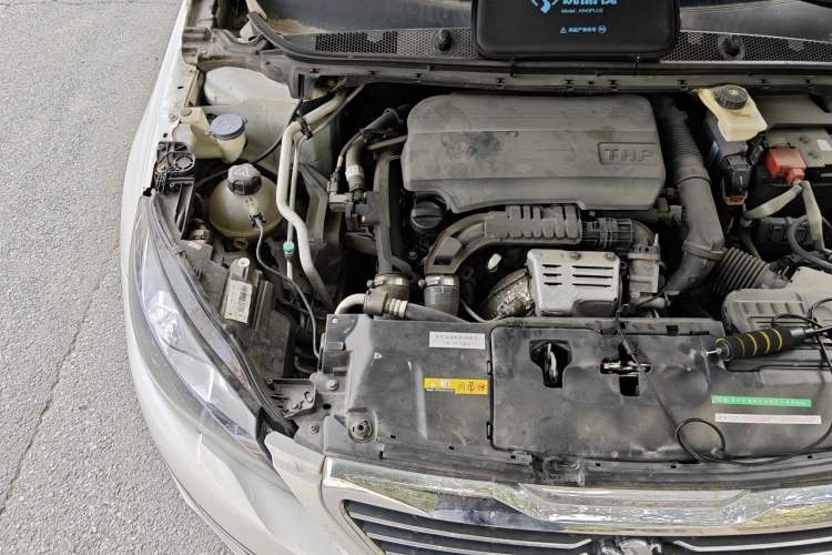 Used Peugeot 308S 2015 1.2T Automatic Jingchi Edition Engine Bay Right