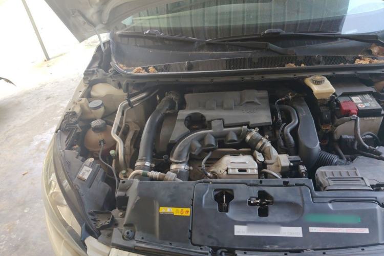 Used Peugeot 308S 2015 1.6T Automatic Jingchi Edition Engine Bay Right
