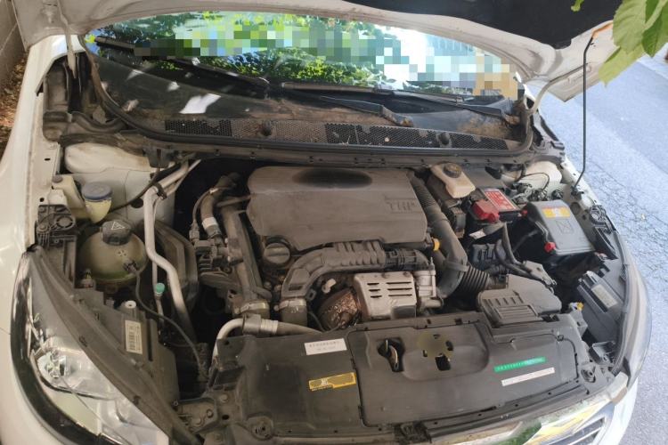Used Peugeot 308S 2015 1.2T Automatic Jingchi Edition Engine Bay