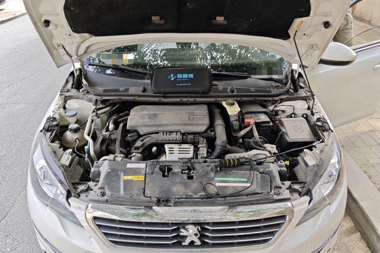 Used Peugeot 308S 2015 1.2T Automatic Jingchi Edition Engine Bay