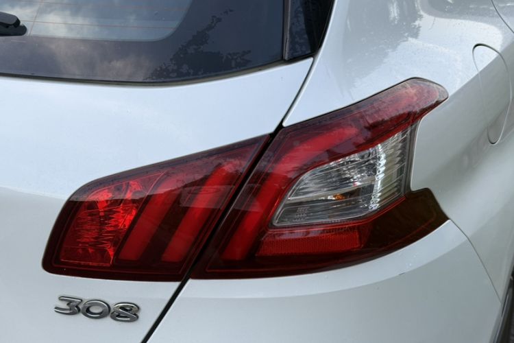 Used Peugeot 308S 2015 1.6T Automatic Jingchi Edition Exterior 2