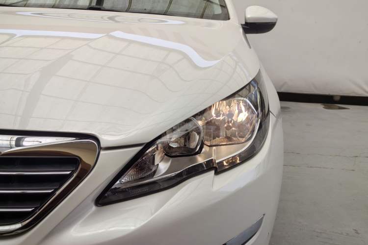 Used Peugeot 308S 2015 1.6T Automatic Jingchi Edition Exterior 2