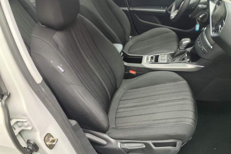 Used Peugeot 308S 2015 1.6T Automatic Jingchi Edition Exterior 4