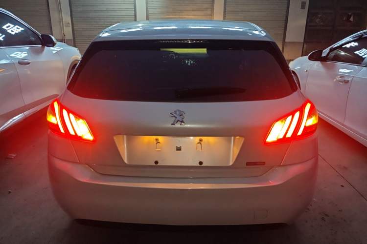 Used Peugeot 308S 2015 1.2T Automatic Jingchi Edition Exterior 4