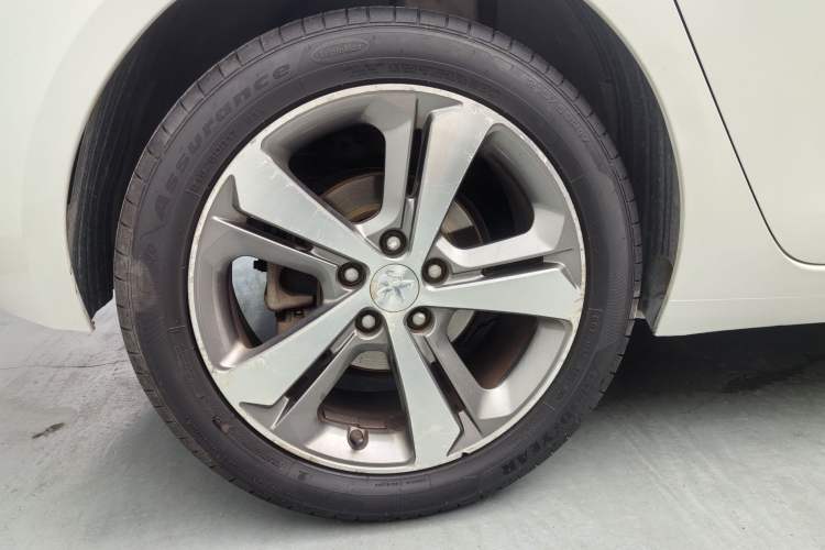 Used Peugeot 308S 2015 1.6T Automatic Jingchi Edition Exterior 5