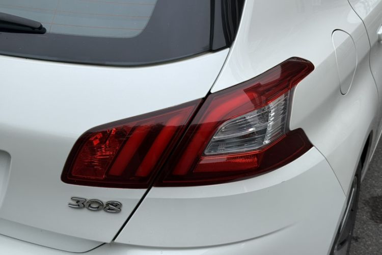 Used Peugeot 308S 2015 1.6T Automatic Jingchi Edition Exterior 5