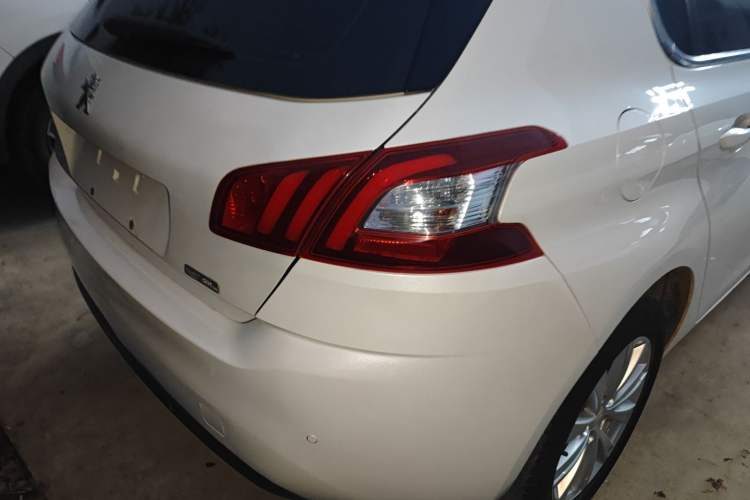 Used Peugeot 308S 2015 1.2T Automatic Jingchi Edition Exterior 6