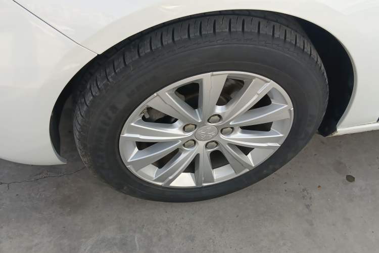 Used Peugeot 308S 2015 1.2T Automatic Shangchi Edition Exterior 7