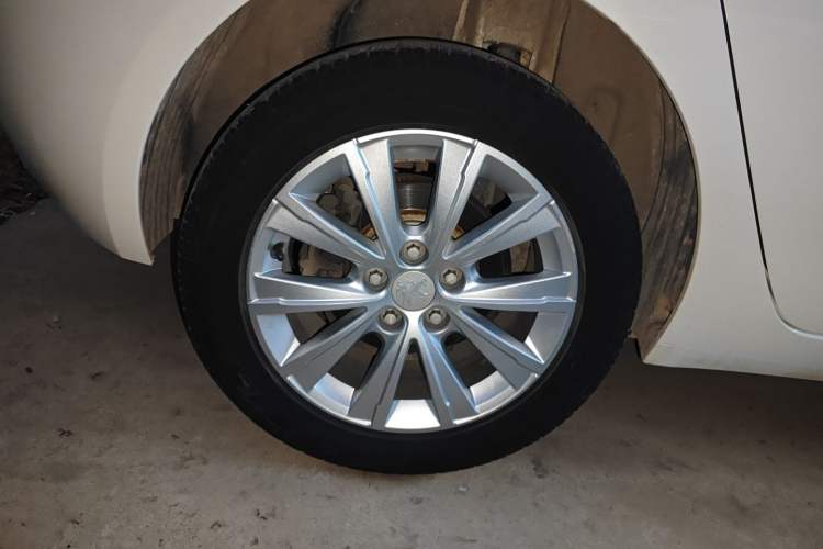 Used Peugeot 308S 2015 1.2T Automatic Jingchi Edition Exterior 8