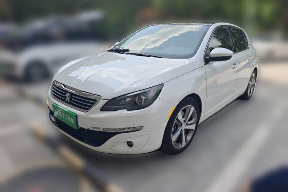 Peugeot 308S 2015
